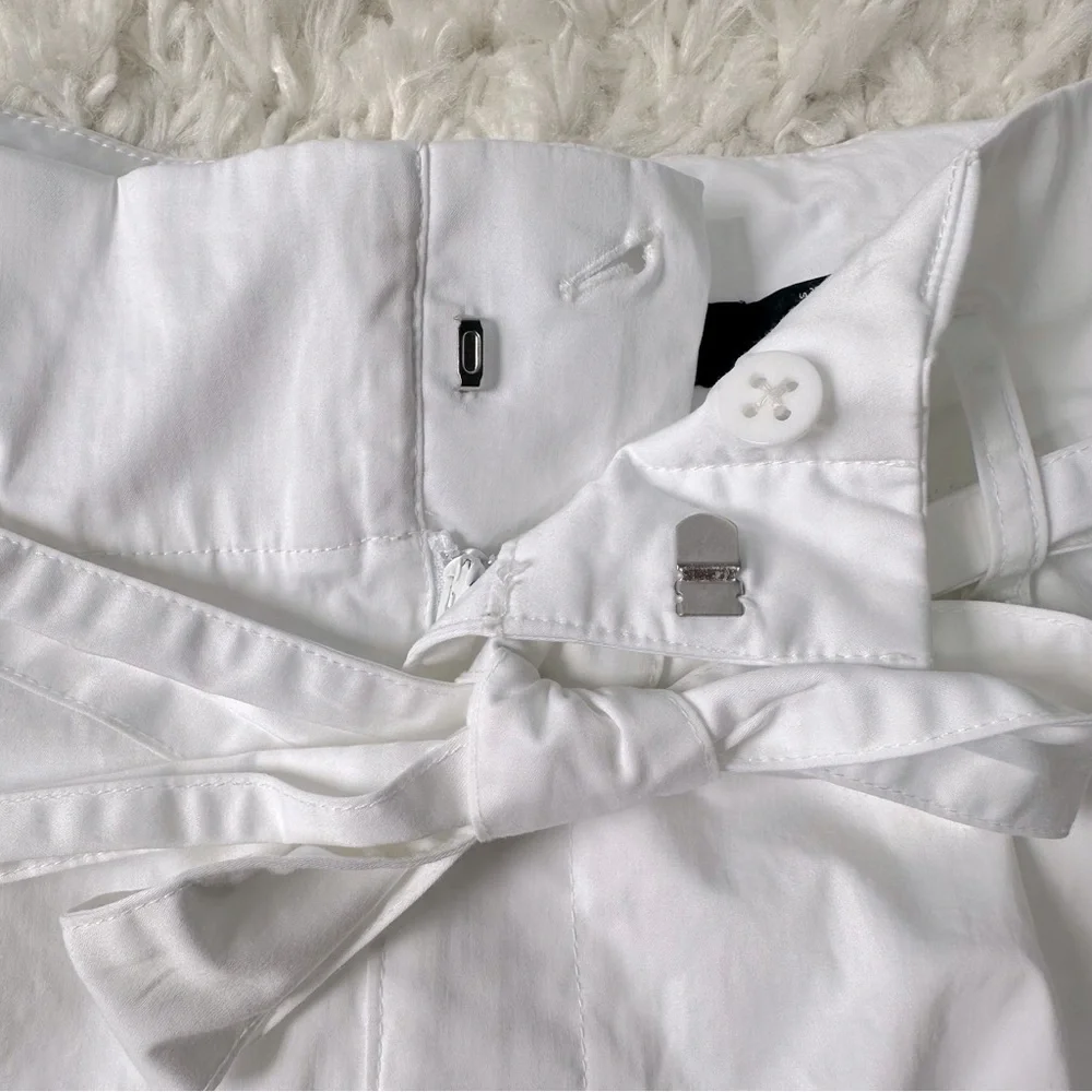 Ralph Lauren black label tie waist white cotton high waist vaca 4” inseam shorts